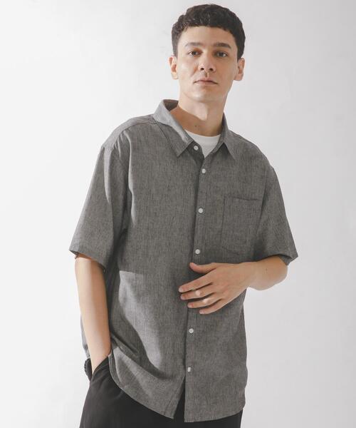 URBAN RESEARCH Sonny Label(アーバンリサーチサニーレーベル)の「接触冷感リネン混ショートスリーブシャツ(シャツ/ブラウス・メンズ・グリーン/ホワイト系その他/ネイビー/グレー/ブルー系その他・MEDIUM/LARGE/X-LARGE)」の22枚目の写真