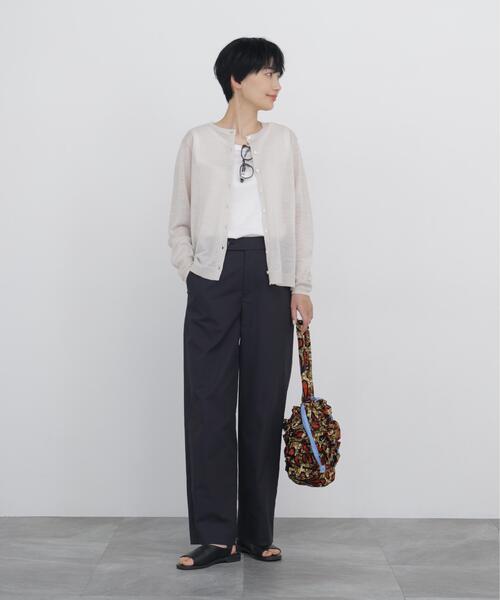 human woman(ヒューマンウーマン)の「◆【待望の再販 / 名品 / ウォッシャブル】ラミーハイゲージクルーネックカーディガン(ニット/セーター・レディース・グリーン/グレー/パープル/ブラック・MEDIUM)」の21枚目の写真