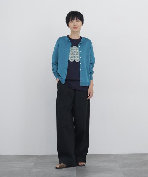 human woman(ヒューマンウーマン)の「◆【待望の再販 / 名品 / ウォッシャブル】ラミーハイゲージクルーネックカーディガン(ニット/セーター・レディース・グリーン/グレー/パープル/ブラック・MEDIUM)」の12枚目の写真