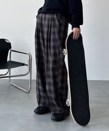 UNDERSTATEMENTs（アンダーステイトメント）の「スラックス（スラックス）」