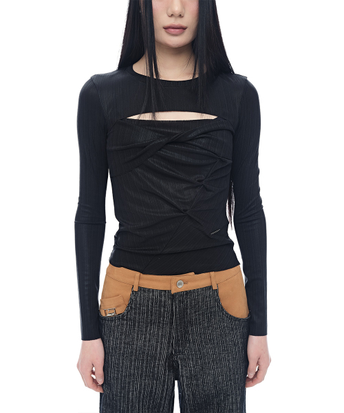 HALF DEVIL US(ハーフデビルアス)の「コンツアーシャーリングカットアウトTシャツ_ブラック(Tシャツ/カットソー・レディース・その他・FREE)」の11枚目の写真