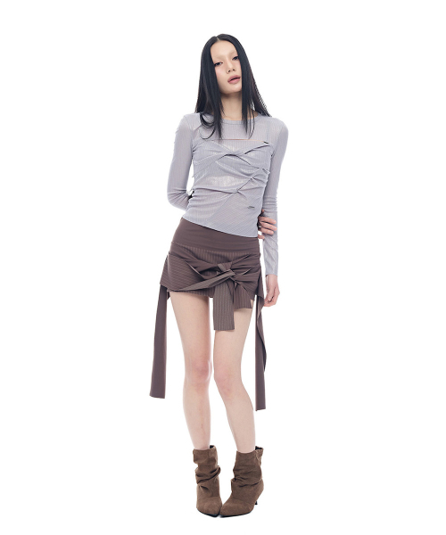HALF DEVIL US(ハーフデビルアス)の「コンツアーシャーリングカットアウトTシャツ_ブラック(Tシャツ/カットソー・レディース・その他・FREE)」の2枚目の写真