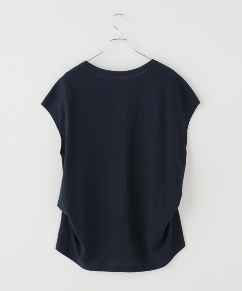 Spick & Span（スピックアンドスパン）の「アムンゼンクロスバックタックフレンチブラウス（シャツ/ブラウス・レディース・ホワイト/ネイビー/カーキ・FREE）」の17枚目の写真