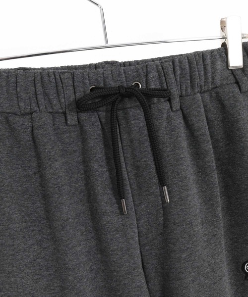 1minute 1second(ワンミニットワンセカンド)の「mp15184-cursive embroidery back fleece easy pants イージーパンツ(1M26A060)(スウェットパンツ・メンズ・ブラック/トップグレー/チャコール・S/M/L/XL)」の15枚目の写真
