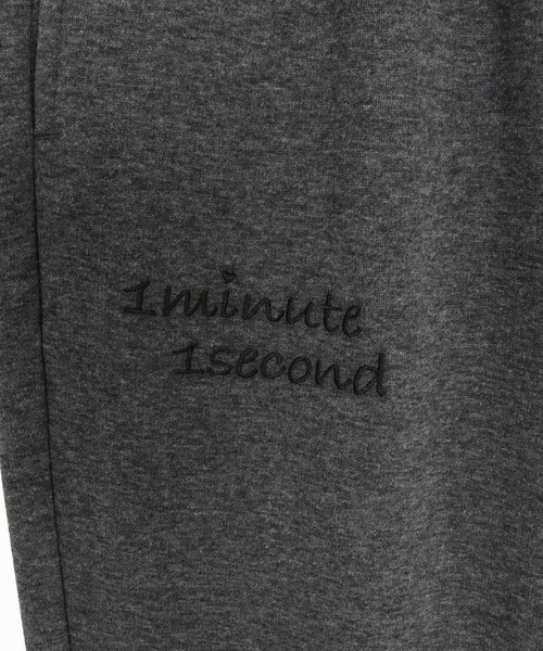 1minute 1second(ワンミニットワンセカンド)の「mp15184-cursive embroidery back fleece easy pants イージーパンツ(1M26A060)(スウェットパンツ・メンズ・ブラック/トップグレー/チャコール・S/M/L/XL)」の6枚目の写真