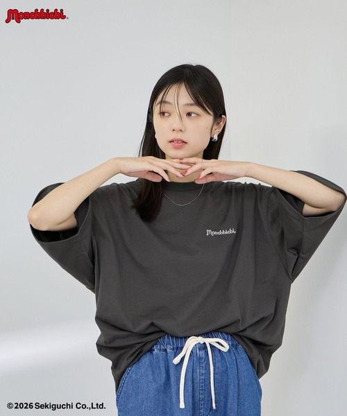Mac-House(マックハウス)の「【 Monchhichi / モンチッチ 】モンチッチ &べびちっち ルーズTシャツ アクリルキーホルダー付き(Tシャツ/カットソー・レディース・ベージュ/ピンク/チャコール・FREE)」の17枚目の写真