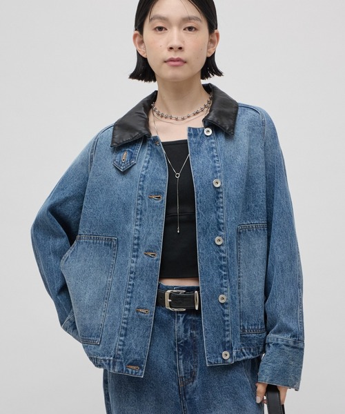 Lui's(ルイス)の「襟フェイクレザー裾ドロストデニムブルゾン(デニムジャケット・レディース・インディゴブルー/ブラック・FREE)」の1枚目の写真