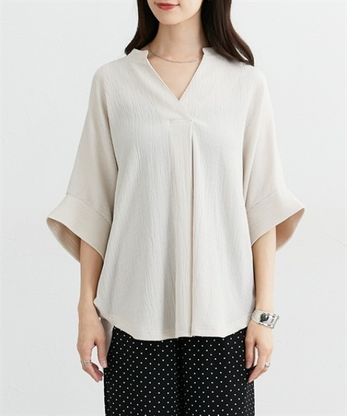 nissen(ニッセン)の「楊柳カットソージャガードスキッパードルマントップス(Tシャツ/カットソー・レディース・オフホワイト/ブラック/ブルー・L/M/LL)」の4枚目の写真