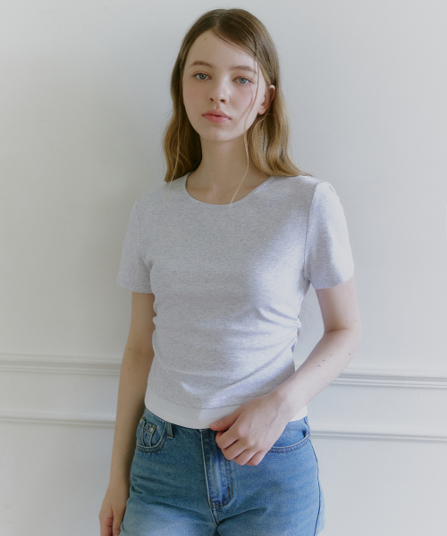 MICANE(ミケーネ)の「エリンレイヤードショートスリーブTシャツ(Tシャツ/カットソー・レディース・ホワイト/ネイビー・1/2/4/3)」の8枚目の写真