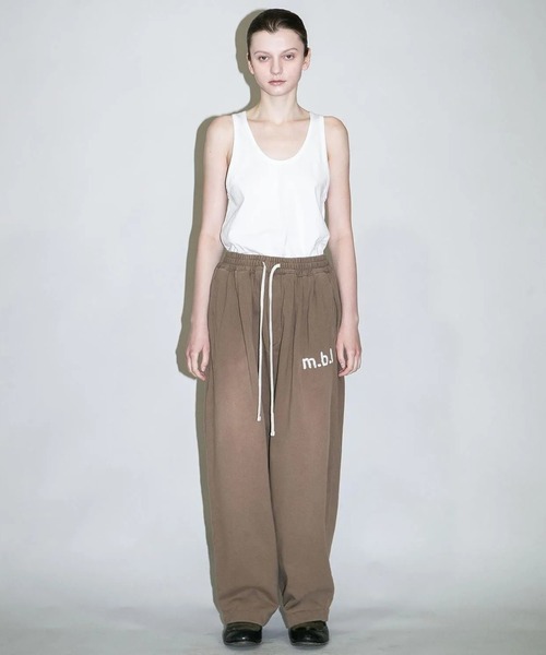my beautiful landlet(マイビューティフルランドレット)の「【beautiful landlet】 DAMAGE SWEAT WIDE PANTS - embroidery(スウェットパンツ・メンズ・ブラウン/オートミール/イエロー/ブラック・2/1/0)」の14枚目の写真