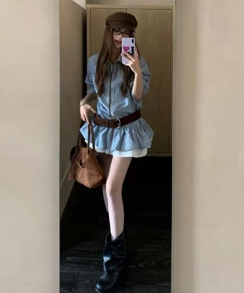 AVYL(アヴィル)の「ストライプフリルチュニックシャツ(シャツ/ブラウス・レディース・ブルー・M)」の12枚目の写真