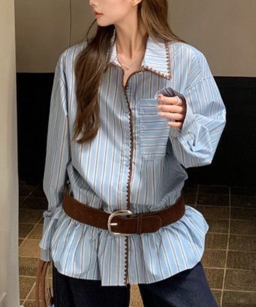 AVYL(アヴィル)の「ストライプフリルチュニックシャツ(シャツ/ブラウス・レディース・ブルー・M)」の6枚目の写真