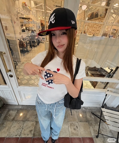 Achic(アシック)の「ドット柄ロゴプリントTシャツ(Tシャツ/カットソー・レディース・ホワイト/ホワイト系その他・M)」の5枚目の写真