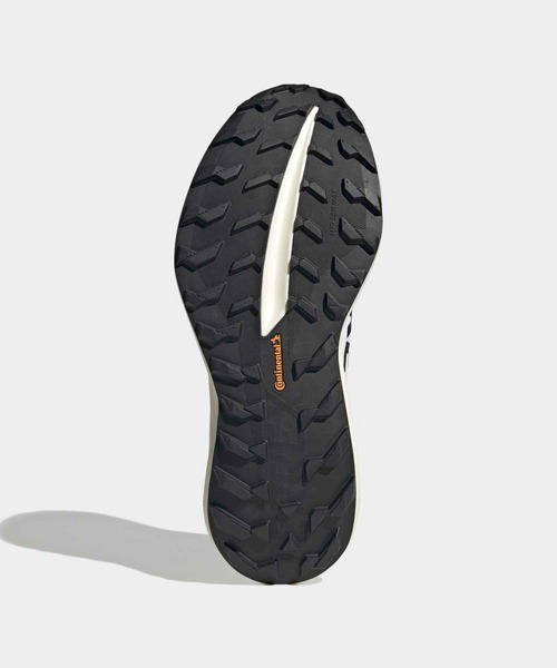 adidas(アディダス)の「テレックス アグラヴィック SL トレイルランニングシューズ / ランニングシューズ / アディダス adidas(スニーカー・メンズ・ホワイト・23.0cm/23.5cm/24.0cm/24.5cm/25.0cm/25.5cm/26.0cm/26.5cm/27.0cm/27.5cm/28.0cm/28.5cm/29.0cm)」の3枚目の写真