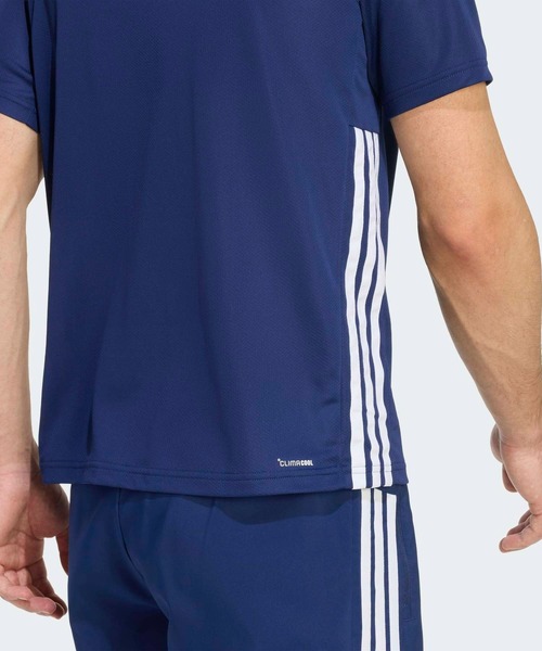 adidas（アディダス）の「ワークアウト エッセンシャルズ ベース スリーストライプス Tシャツ / アディダス adidas（Tシャツ/カットソー・メンズ・ブルー・XX-LARGE/3XL/LARGE/MEDIUM/SMALL/X-LARGE/X-SMALL）」の4枚目の写真