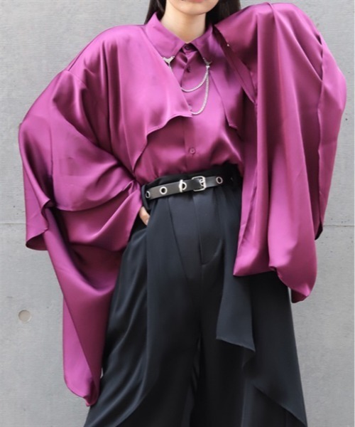 REZEN（リゼン）の「襟金具フリル和袖シャツ（シャツ/ブラウス・メンズ・ローズ/ブラック/ライトグレー・LARGE/MEDIUM）」の3枚目の写真