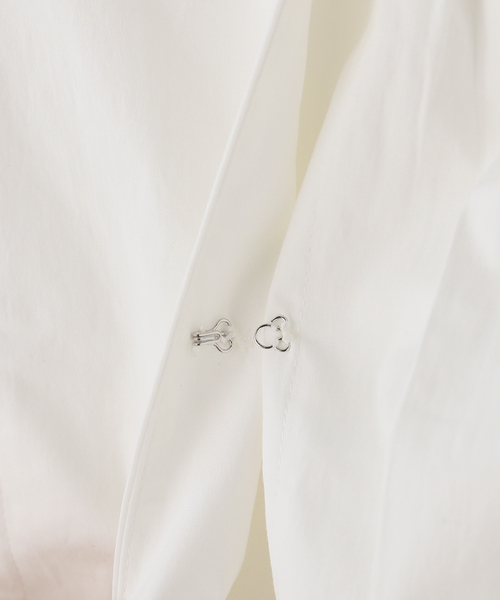 peachy den(ピーチーデン)の「peachy den / ピーチーデン MISSY LONG SLEEVE BLOUSE(シャツ/ブラウス・レディース・ホワイト・SMALL)」の4枚目の写真