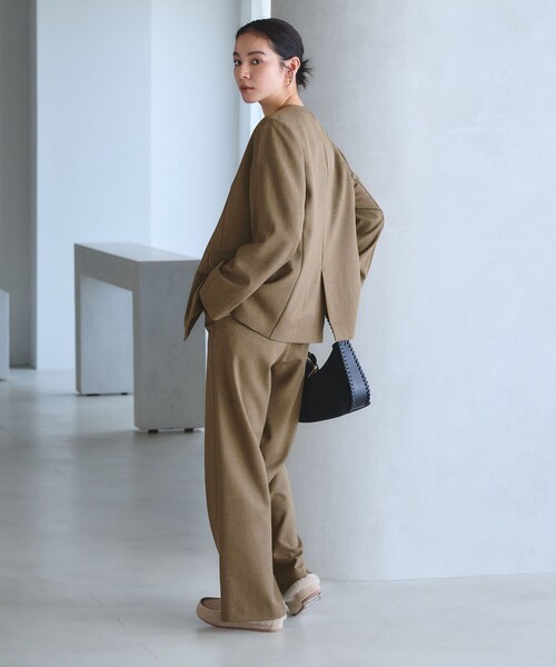 BEAUTY&YOUTH UNITED ARROWS（ビューティーアンドユースユナイテッドアローズ）の「【WEB限定 Wardrobe DAILY MINIMAL】メランジ ダブルノーカラージャケット ウォッシャブル（ノーカラージャケット・レディース・モカ/ダークグレー・S/L/M）」の16枚目の写真