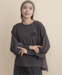 胸ロゴモチーフ 異素材コンビ ロンT