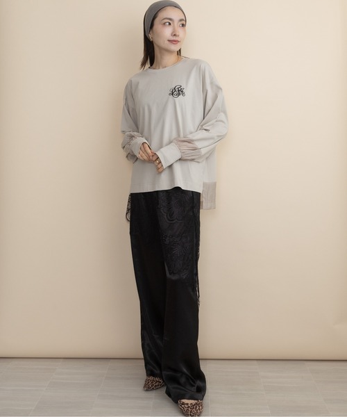 lodie(ロディ)の「胸ロゴモチーフ 異素材コンビ ロンT(Tシャツ/カットソー・レディース・ブラウン/ベージュ/チャコールグレー/ブラック・FREE)」の16枚目の写真