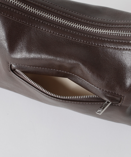 U by SPICK&SPAN（ユーバイスピックアンドスパン）の「STAND OIL/スタンドオイル Mushy Bag Mini（ハンドバッグ・レディース・ブラウン・FREE）」の13枚目の写真