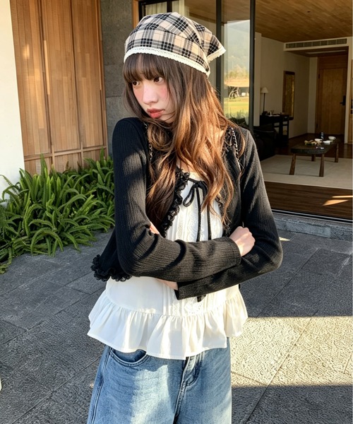 GEMEDA（ジェメダ）の「可愛いセットアップ/ギャザーデザインカーディガン×キャミソール（セットアップ・レディース・グレー/ブラック・M）」の14枚目の写真