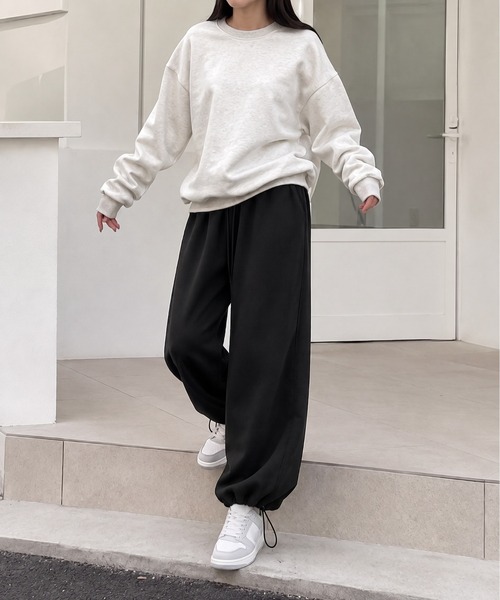 Mku Ekta(ムクエクタ)の「裾が絞れる2Wayスウェットパンツ(スウェットパンツ・レディース・ブラック/ライトグレー/グレー・M/L/XL)」の4枚目の写真