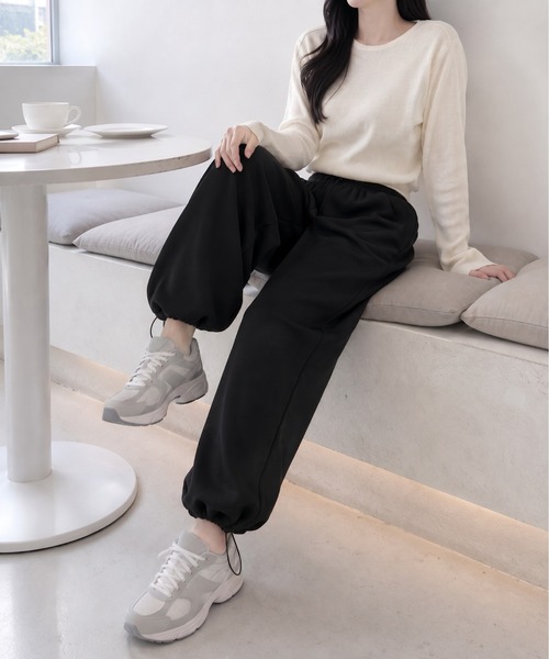 Mku Ekta(ムクエクタ)の「裾が絞れる2Wayスウェットパンツ(スウェットパンツ・レディース・ブラック/ライトグレー/グレー・M/L/XL)」の8枚目の写真