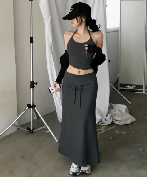 VIVID LADY(ビビッドレディー)の「ウエストフォールド ロングスカート(スカート・レディース・ブラック/グレー/チャコールグレー・FREE)」の6枚目の写真