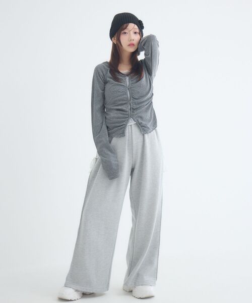 ems excite(エムズエキサイト)の「ホルターレイヤード風ボーダーカットソー(Tシャツ/カットソー・レディース・ブラウン系その他3/ブラック系その他3/グレー系その他3・FREE)」の9枚目の写真