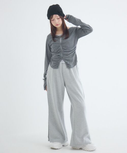 ems excite(エムズエキサイト)の「ホルターレイヤード風ボーダーカットソー(Tシャツ/カットソー・レディース・ブラウン系その他3/ブラック系その他3/グレー系その他3・FREE)」の7枚目の写真