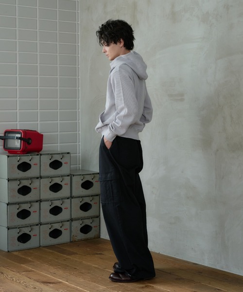 sedacle（セダクル）の「Thermal High Neck Hoodie／サーマル ハイネック フーディー（パーカー・メンズ・ブラウン/ネイビー/ライトグレー・SMALL/LARGE/MEDIUM）」の13枚目の写真