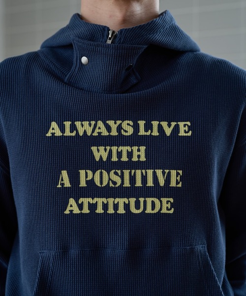 sedacle（セダクル）の「Thermal High Neck Hoodie／サーマル ハイネック フーディー（パーカー・メンズ・ブラウン/ネイビー/ライトグレー・SMALL/LARGE/MEDIUM）」の9枚目の写真