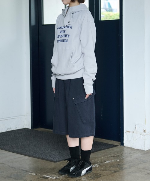 sedacle（セダクル）の「Thermal High Neck Hoodie／サーマル ハイネック フーディー（パーカー・メンズ・ブラウン/ネイビー/ライトグレー・SMALL/LARGE/MEDIUM）」の4枚目の写真