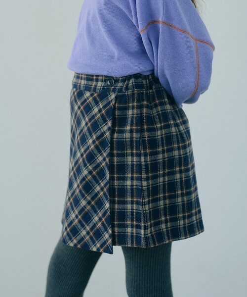 green label relaxing(グリーンレーベルリラクシング)の「キモウ チェック キュロット スカート / キッズ 100cm-160cm(スカート・キッズ・ネイビー・110cm/150cm/100cm/160cm/140cm/130cm/120cm)」の2枚目の写真
