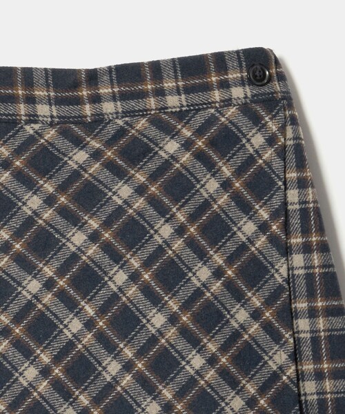 green label relaxing(グリーンレーベルリラクシング)の「キモウ チェック キュロット スカート / キッズ 100cm-160cm(スカート・キッズ・ネイビー・110cm/150cm/100cm/160cm/140cm/130cm/120cm)」の6枚目の写真