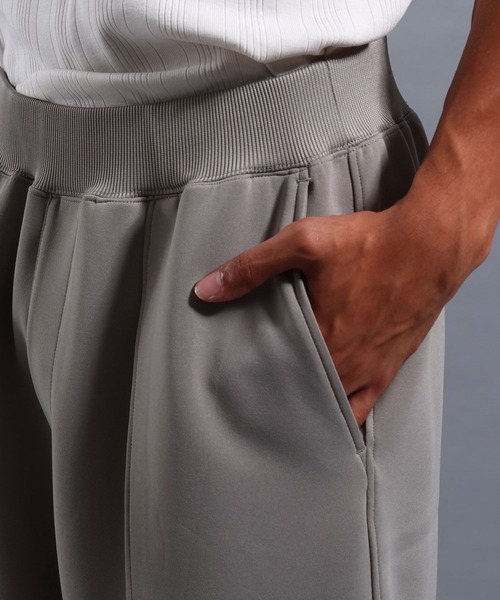 NUMERALS（ヌメラルズ）の「[NUMERALS]NO WORRIES CENTER CREASE JERSY PANTS（その他パンツ・メンズ・ブラック/グレー・LARGE/MEDIUM）」の19枚目の写真