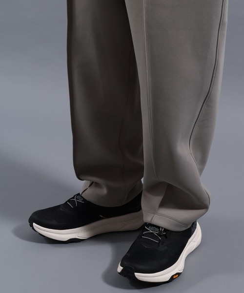 NUMERALS（ヌメラルズ）の「[NUMERALS]NO WORRIES CENTER CREASE JERSY PANTS（その他パンツ・メンズ・ブラック/グレー・LARGE/MEDIUM）」の21枚目の写真