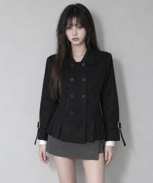 Aelina(エリナ)の「レギュラーカラーダブルブレストウエスト絞りジャケット(トレンチコート・レディース・チャコールグレー/ベージュ/ブラック・FREE)」の2枚目の写真
