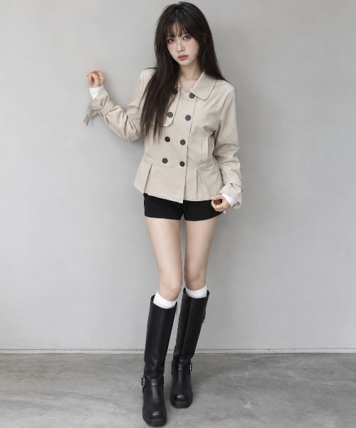 Aelina(エリナ)の「レギュラーカラーダブルブレストウエスト絞りジャケット(トレンチコート・レディース・チャコールグレー/ベージュ/ブラック・FREE)」の14枚目の写真
