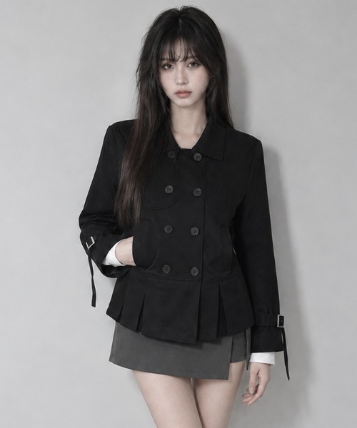 Aelina(エリナ)の「レギュラーカラーダブルブレストウエスト絞りジャケット(トレンチコート・レディース・チャコールグレー/ベージュ/ブラック・FREE)」の5枚目の写真