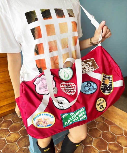 HEY!MrsROSE(ヘイミセスローズ)の「HEY! Mrs ROSE(ヘイ!ミセスローズ)Wappen Boston(ボストンバッグ・レディース・ブラック/ブラウン/レッド・FREE)」の3枚目の写真