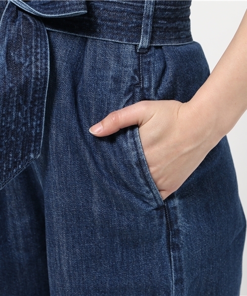 MOUSSY（マウジー）の「DENIM ROMPERS（つなぎ/オールインワン・レディース・ライトブルー/ダークブルー・2/1）」の8枚目の写真