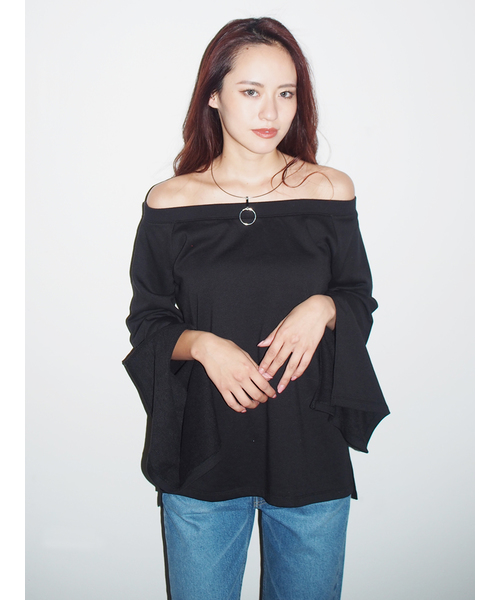 MURUA（ムルーア）の「オフショルチュニックトップス（Tシャツ/カットソー・レディース・レッド/オフホワイト/ブラック・FREE）」の13枚目の写真