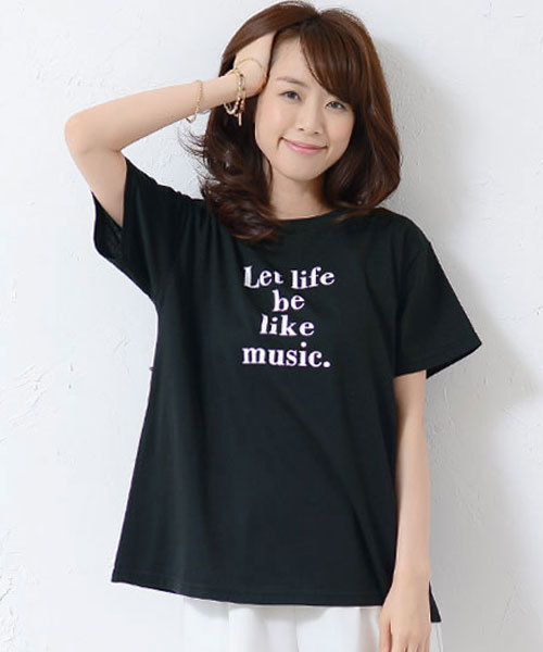 GeeRA（ジーラ）の「ベルト付Ｔシャツ（Tシャツ/カットソー・レディース・オフホワイト/ブラック系その他/ブラック/ホワイト系その他/オレンジ/ピンク・LARGE/MEDIUM）」の4枚目の写真