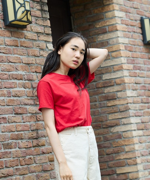 FRUIT OF THE LOOM（フルーツオブザルーム）の「FRUIT OF THE LOOM/フルーツオブザルーム 4.8oz ベーシック 半袖 無地Tシャツ 13色展開（Tシャツ/カットソー・レディース・ホワイト/レッド/ヘザーグレー/ブラック/パープル/イエロー/ピンク/ライトブルー/ネイビー/ロイヤルブルー/グリーン/オレンジ/ナチュラル・M/S/L/XL）」の22枚目の写真