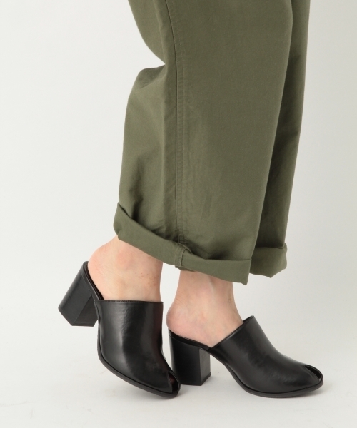 A part by(アパートバイ)の「オープントゥヒールサボ 785434(サンダル・レディース・ブラック/ベージュ・MEDIUM/LARGE)」の11枚目の写真