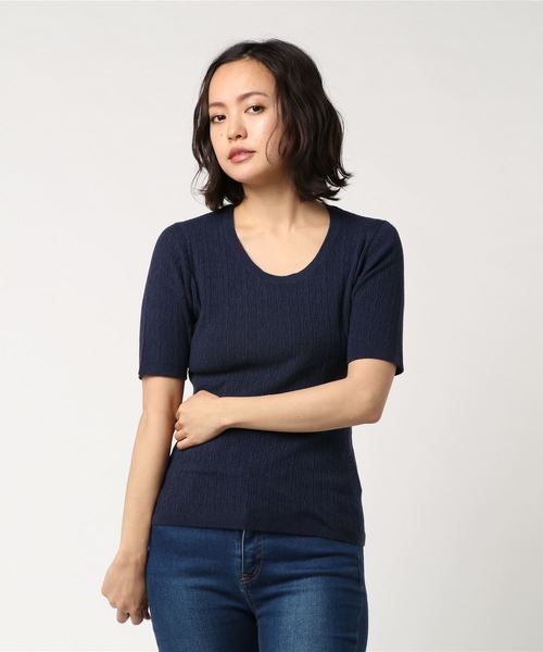 three dots(スリードッツ)の「コットンメランジリブ Uネック(ニット/セーター・レディース・チェリーピンク/杢グレー/ネイビー/スカイブルー/イエロー・MEDIUM/SMALL)」の3枚目の写真