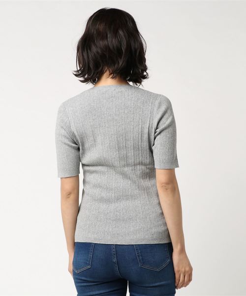 three dots(スリードッツ)の「コットンメランジリブ Uネック(ニット/セーター・レディース・チェリーピンク/杢グレー/ネイビー/スカイブルー/イエロー・MEDIUM/SMALL)」の6枚目の写真