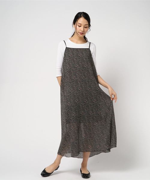 N.（N. Natural Beauty Basic）（エヌエヌナチュラルビューティーベーシック）の「フラワープリントプリーツマキシワンピース（ワンピース・レディース・ブラック/グリーン系その他・MEDIUM）」の7枚目の写真